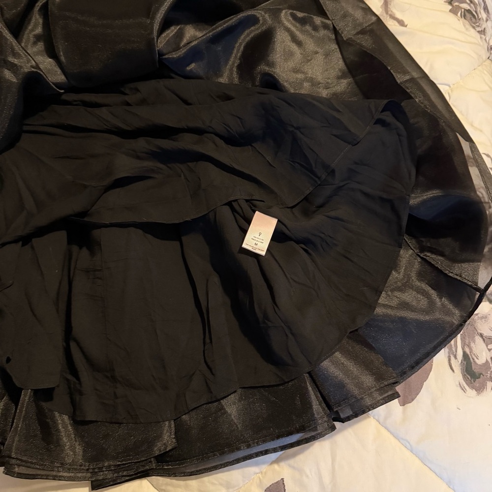 Selkie Rosebud Dress in Black - Picture 5 of 7